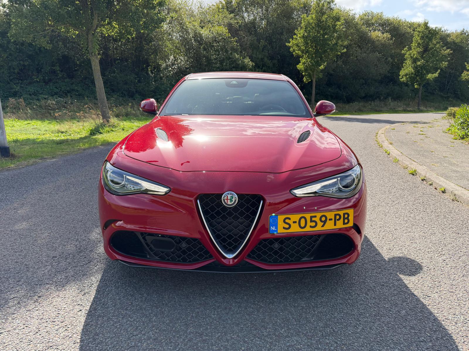 Foto van Alfa Romeo Giulia Quadrifoglio