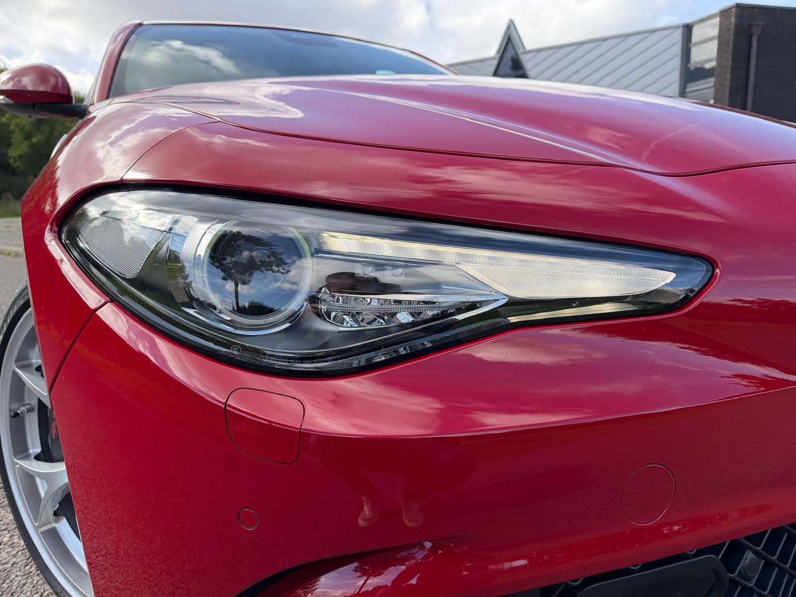 Foto van Alfa Romeo Giulia Quadrifoglio