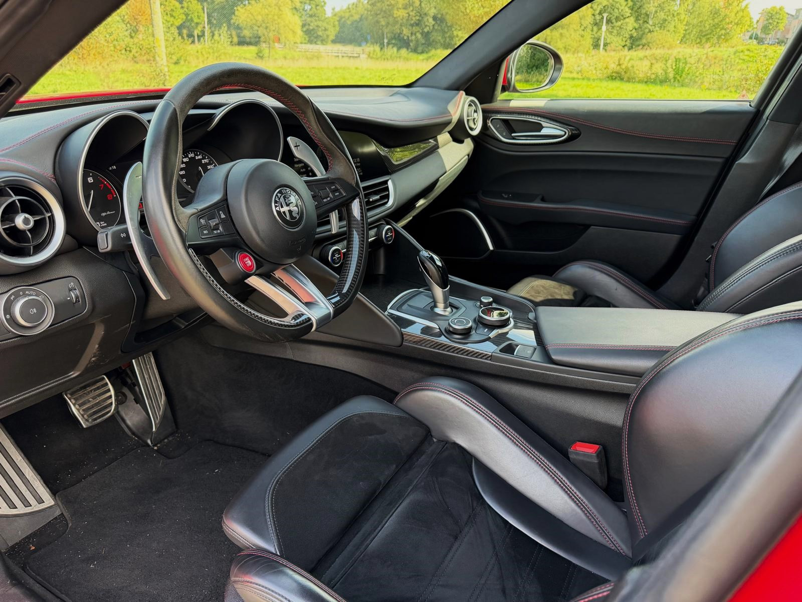 Foto van Alfa Romeo Giulia Quadrifoglio