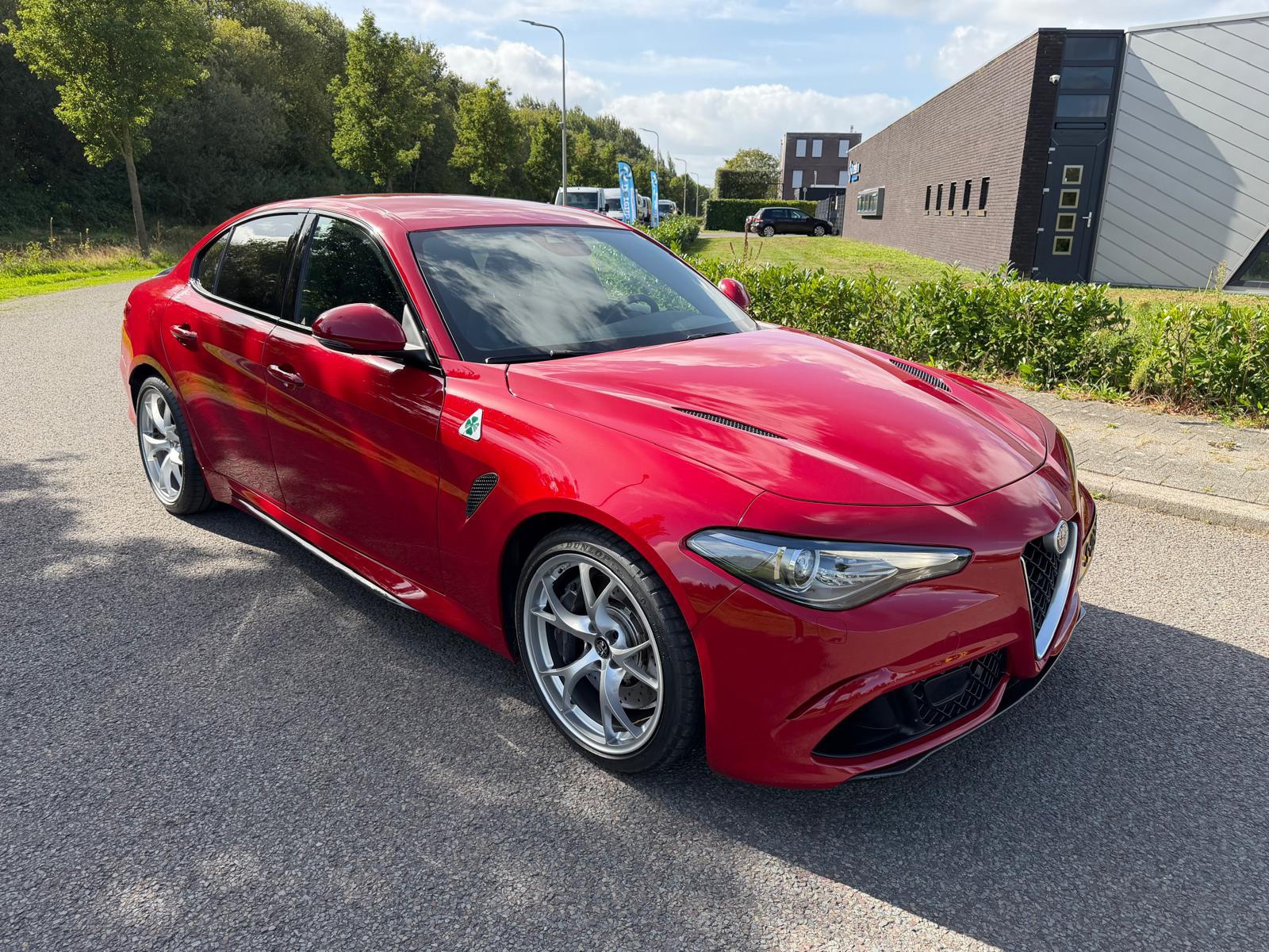 Foto van Alfa Romeo Giulia Quadrifoglio