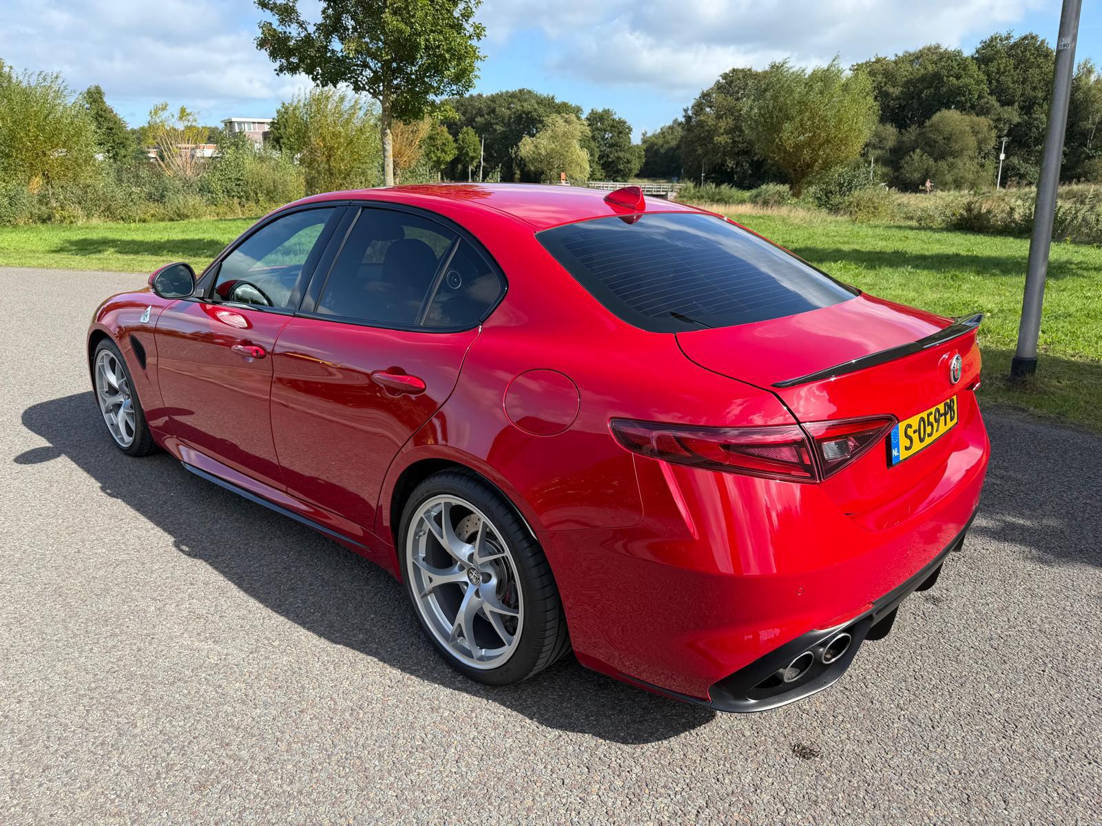 Foto van Alfa Romeo Giulia Quadrifoglio
