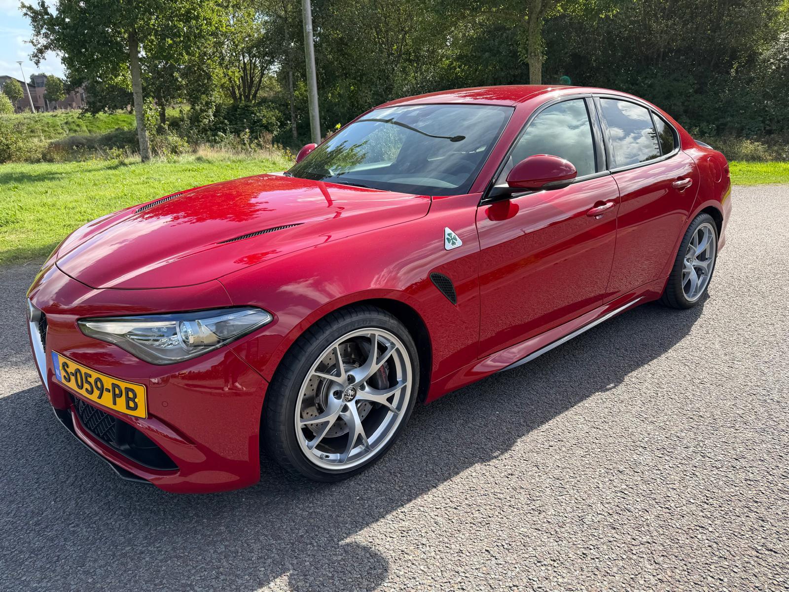 Foto van Alfa Romeo Giulia Quadrifoglio