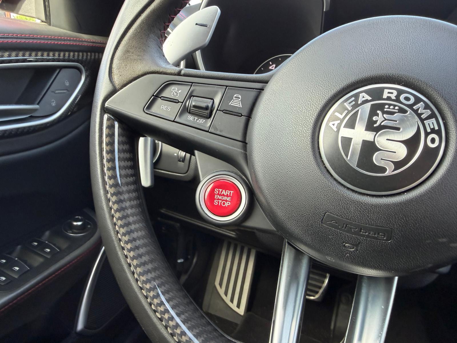 Foto van Alfa Romeo Giulia Quadrifoglio