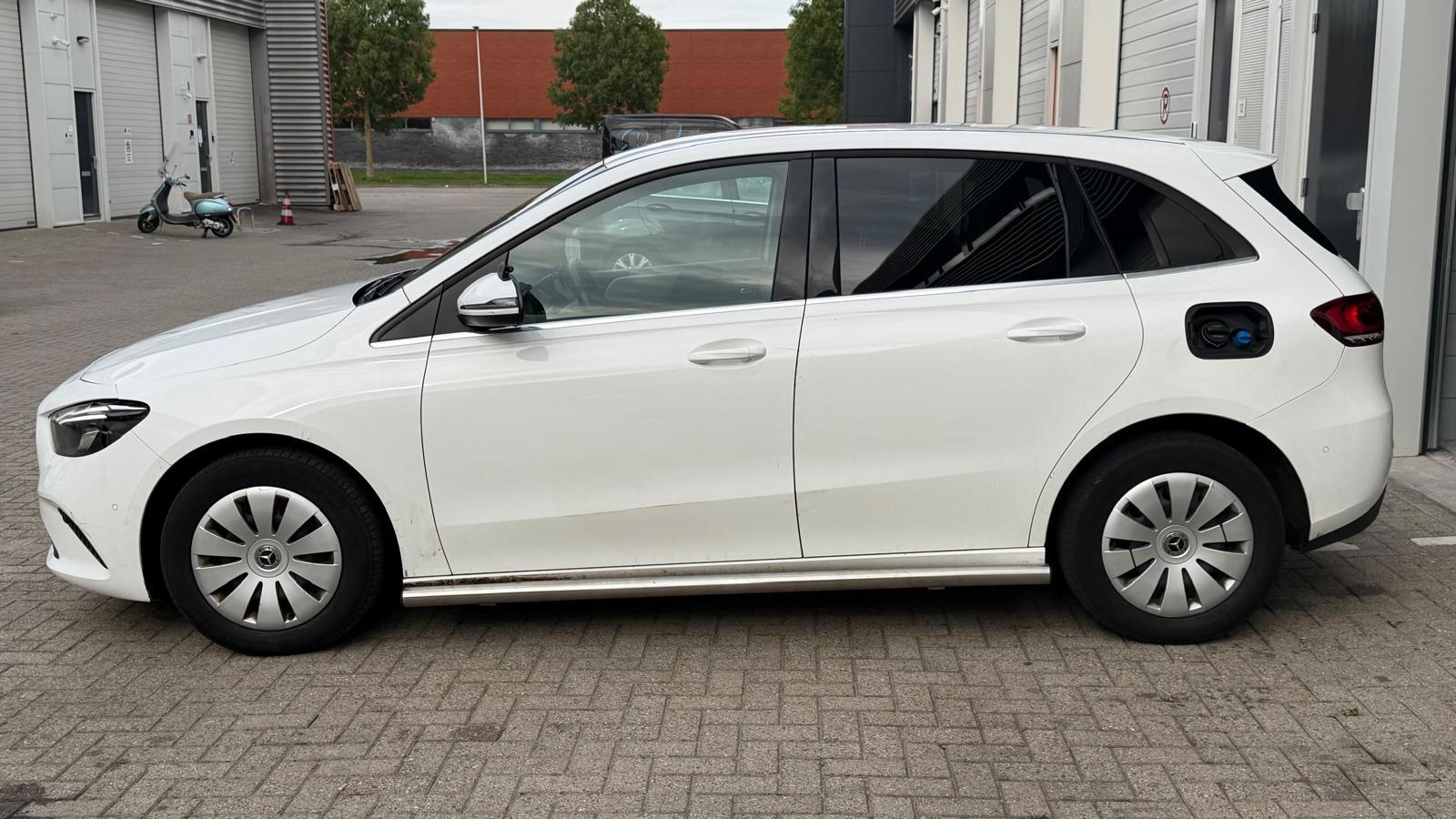 Foto van Mercedes-Benz B 200 D