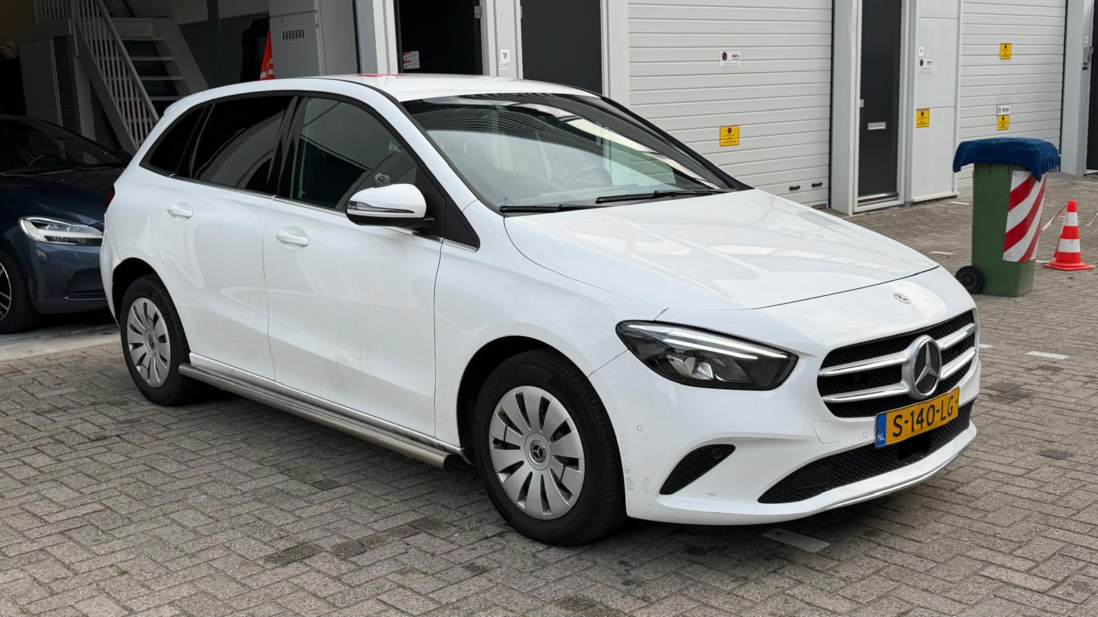Foto van Mercedes-Benz B 200 D