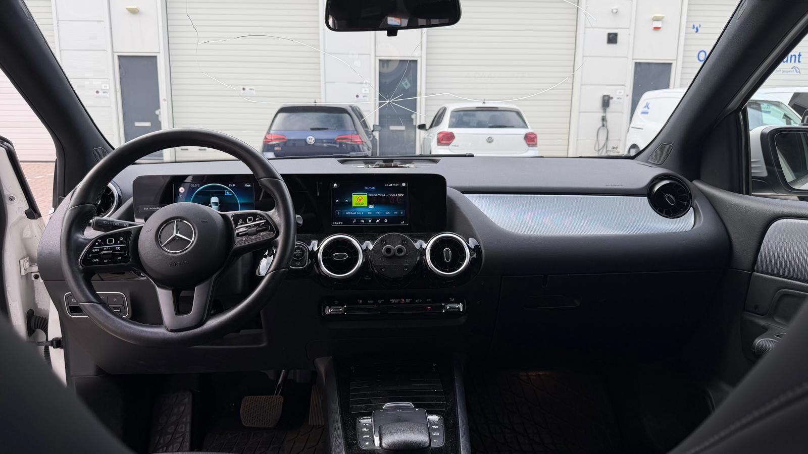 Foto van Mercedes-Benz B 200 D