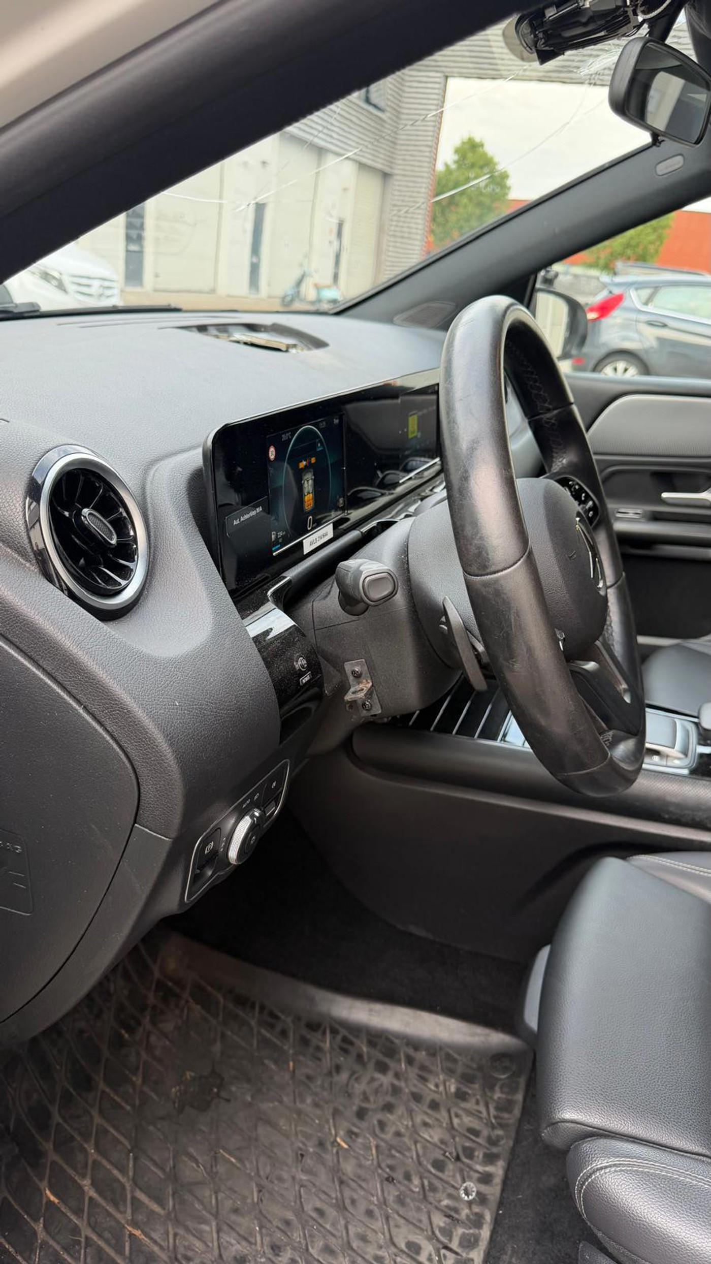 Foto van Mercedes-Benz B 200 D