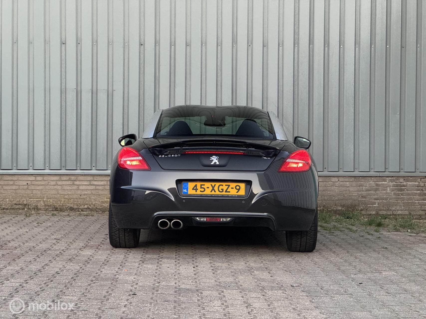 Foto van Peugeot RCZ