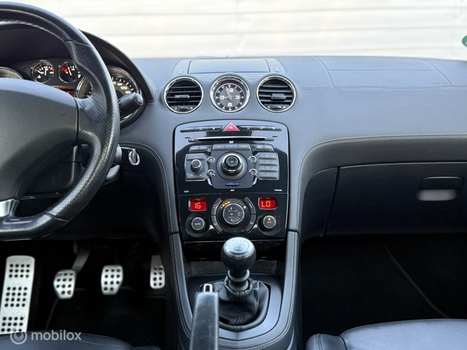 Foto van Peugeot RCZ