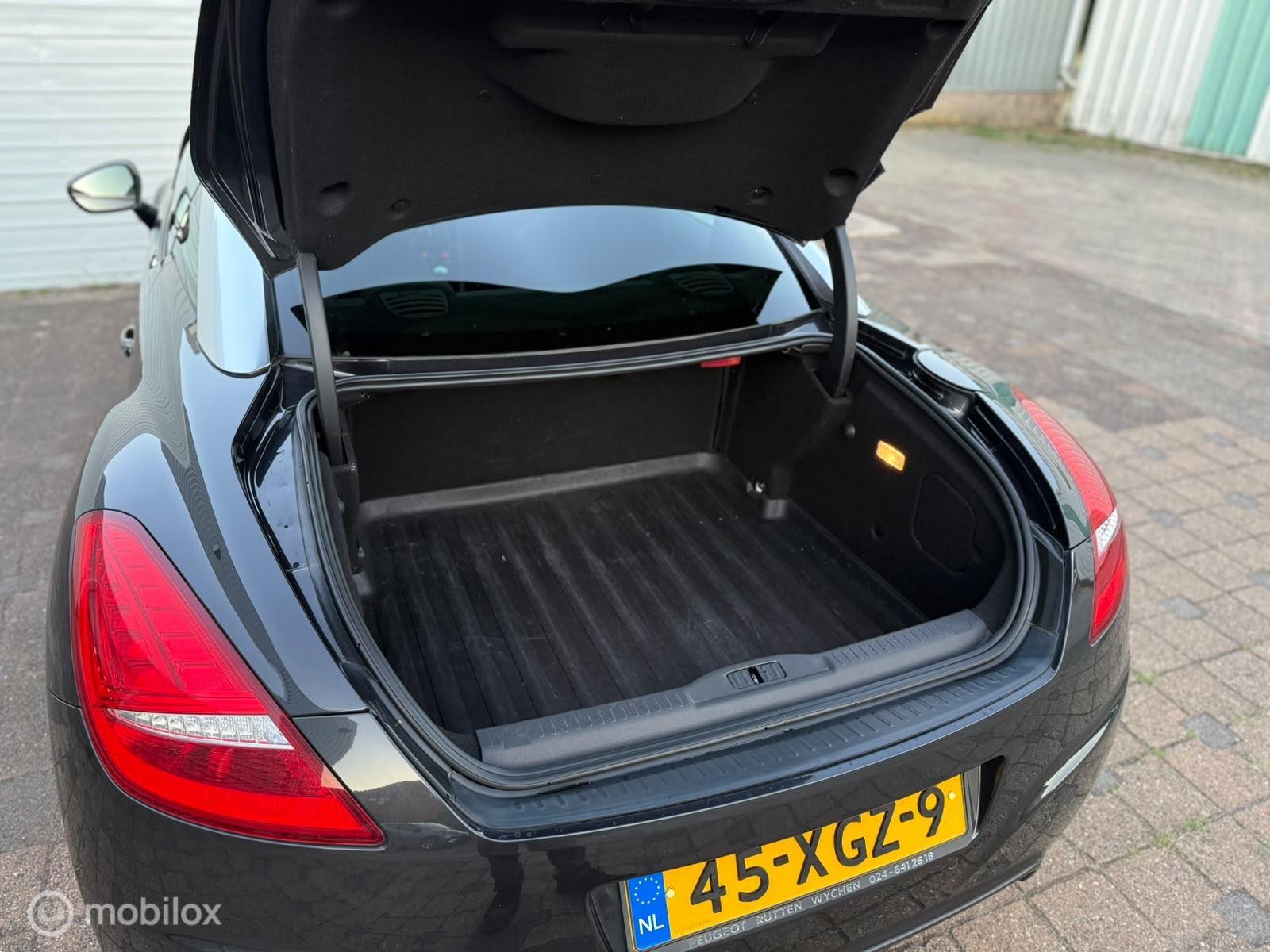 Foto van Peugeot RCZ