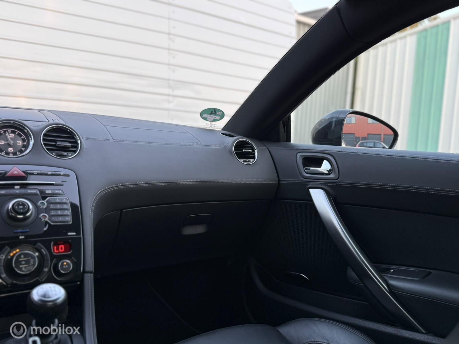 Foto van Peugeot RCZ