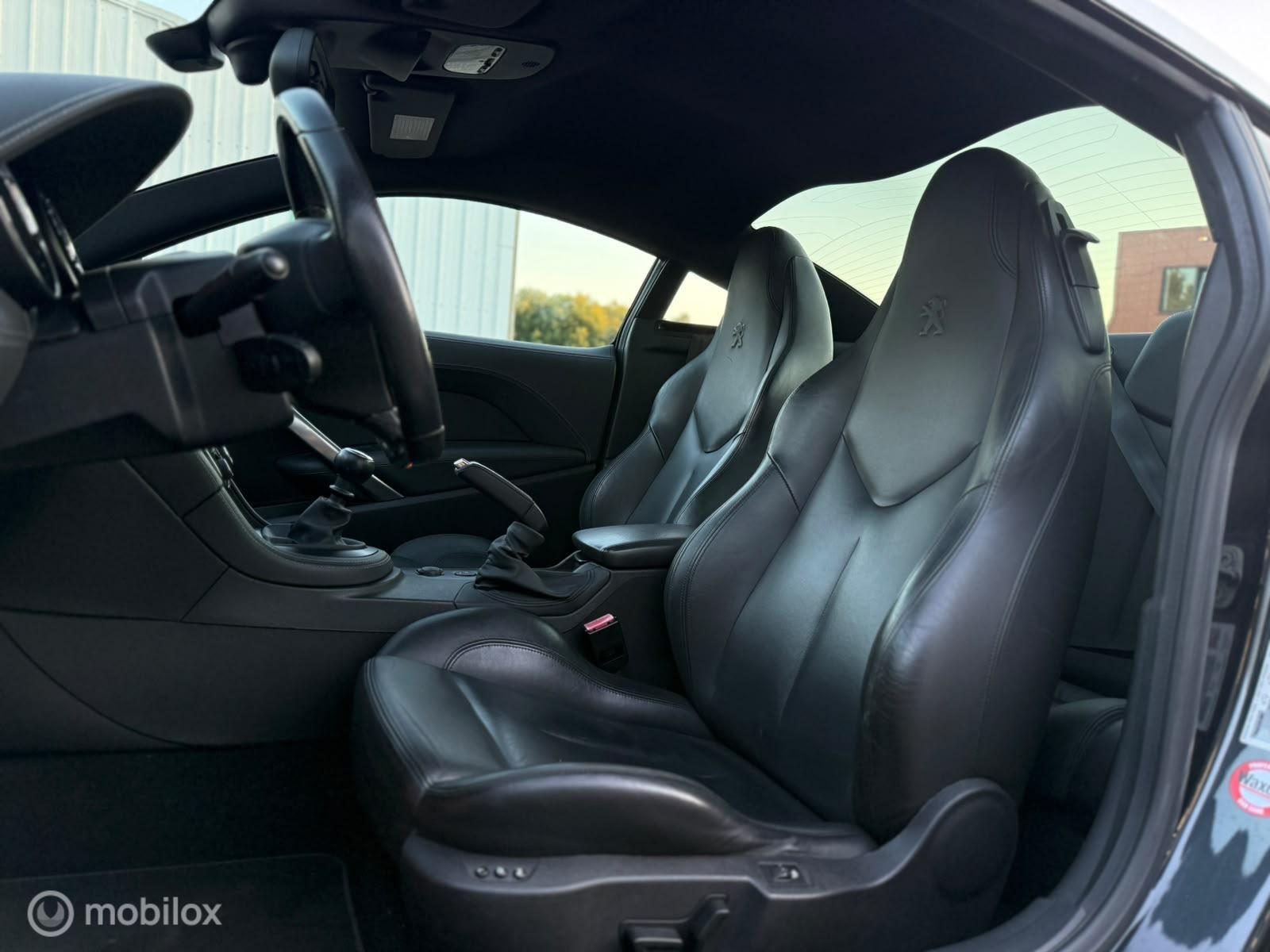 Foto van Peugeot RCZ