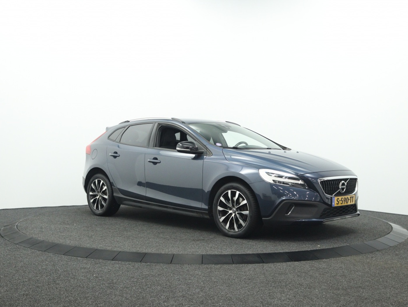 Foto van Volvo V40 Cross Country