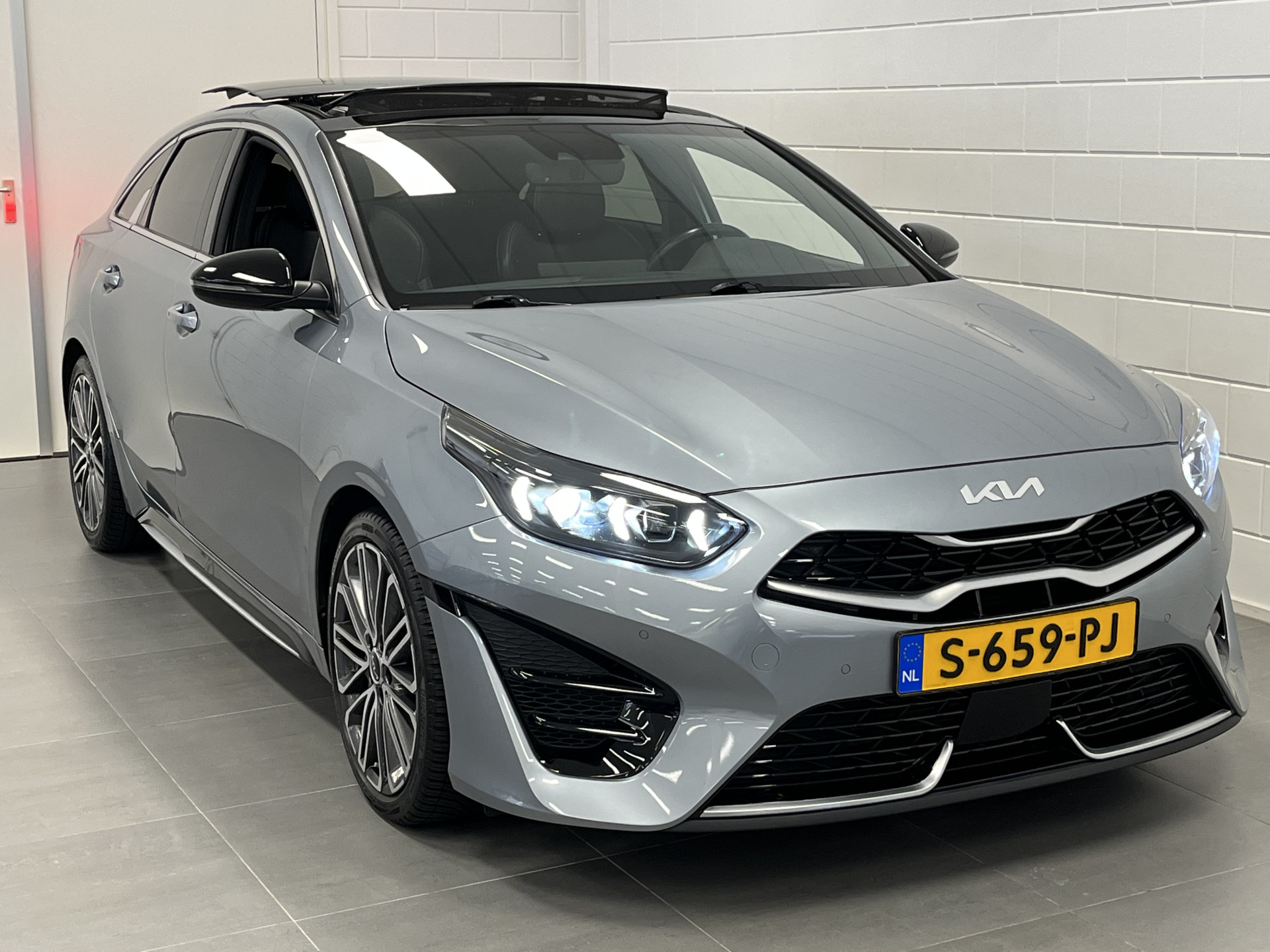Foto van Kia Proceed