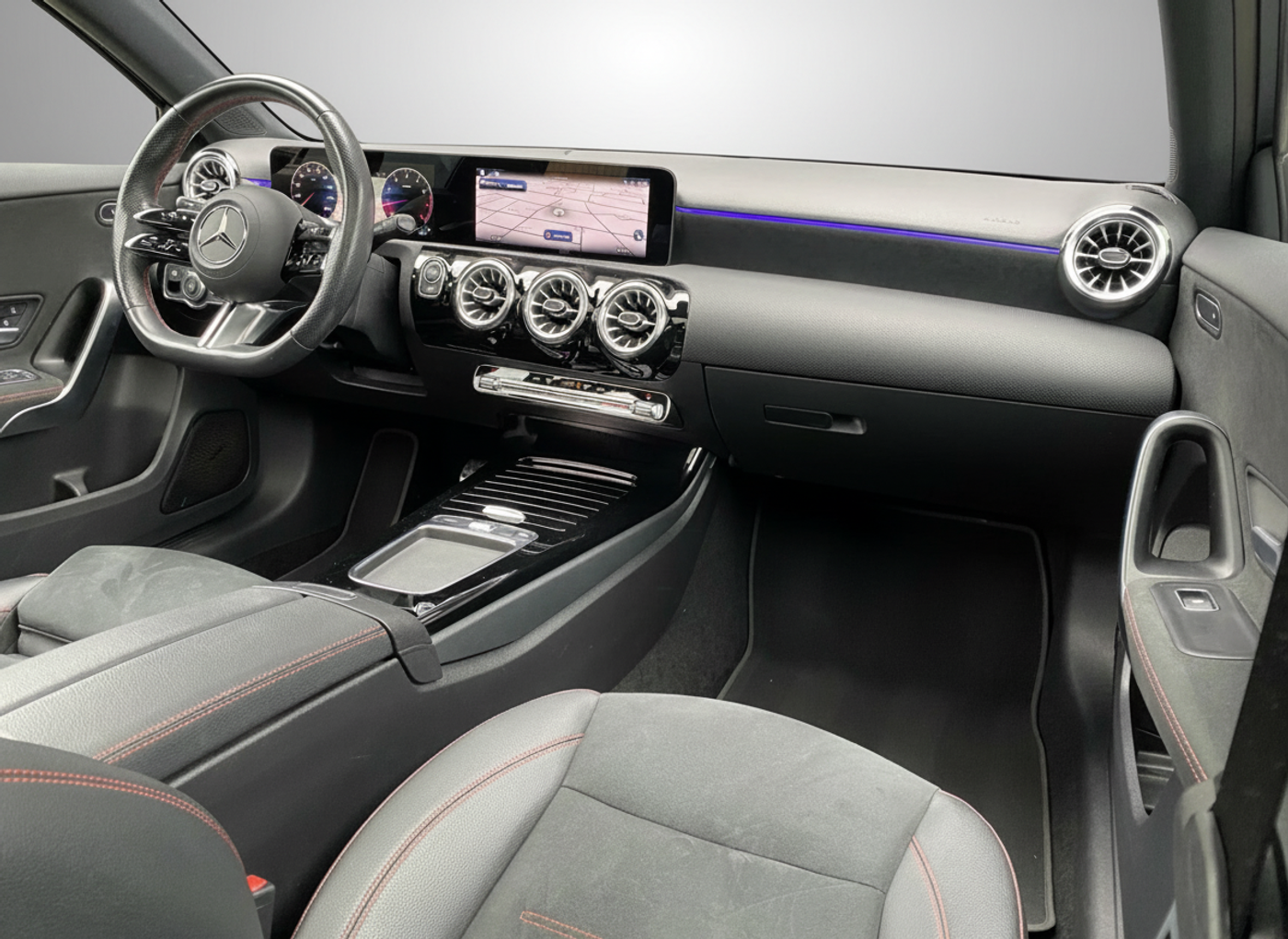 Foto van Mercedes-Benz A 180