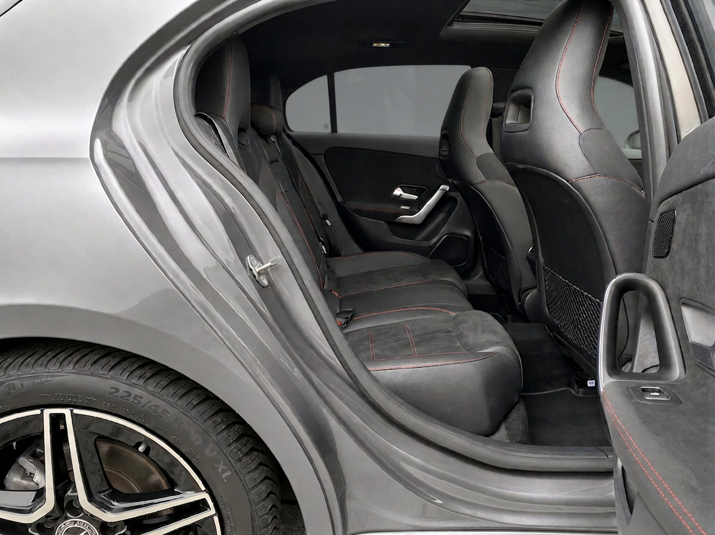 Foto van Mercedes-Benz A 180
