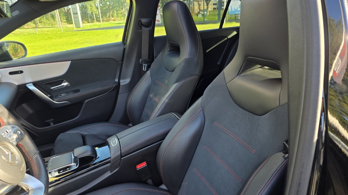 Foto van Mercedes-Benz A 180