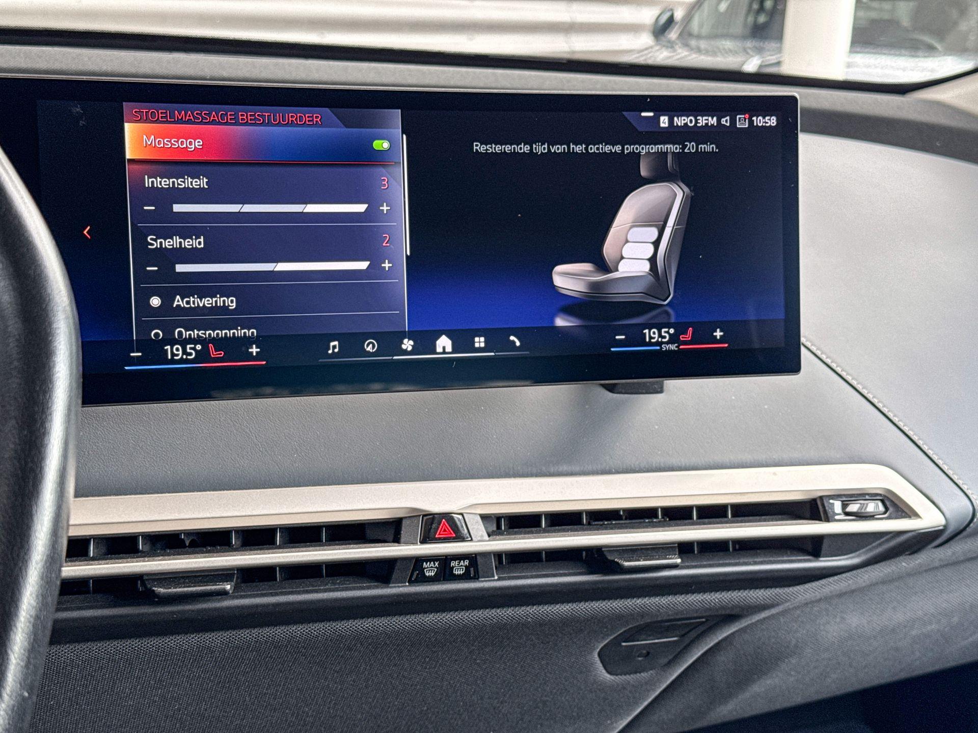 Foto van BMW Ix Xdrive50