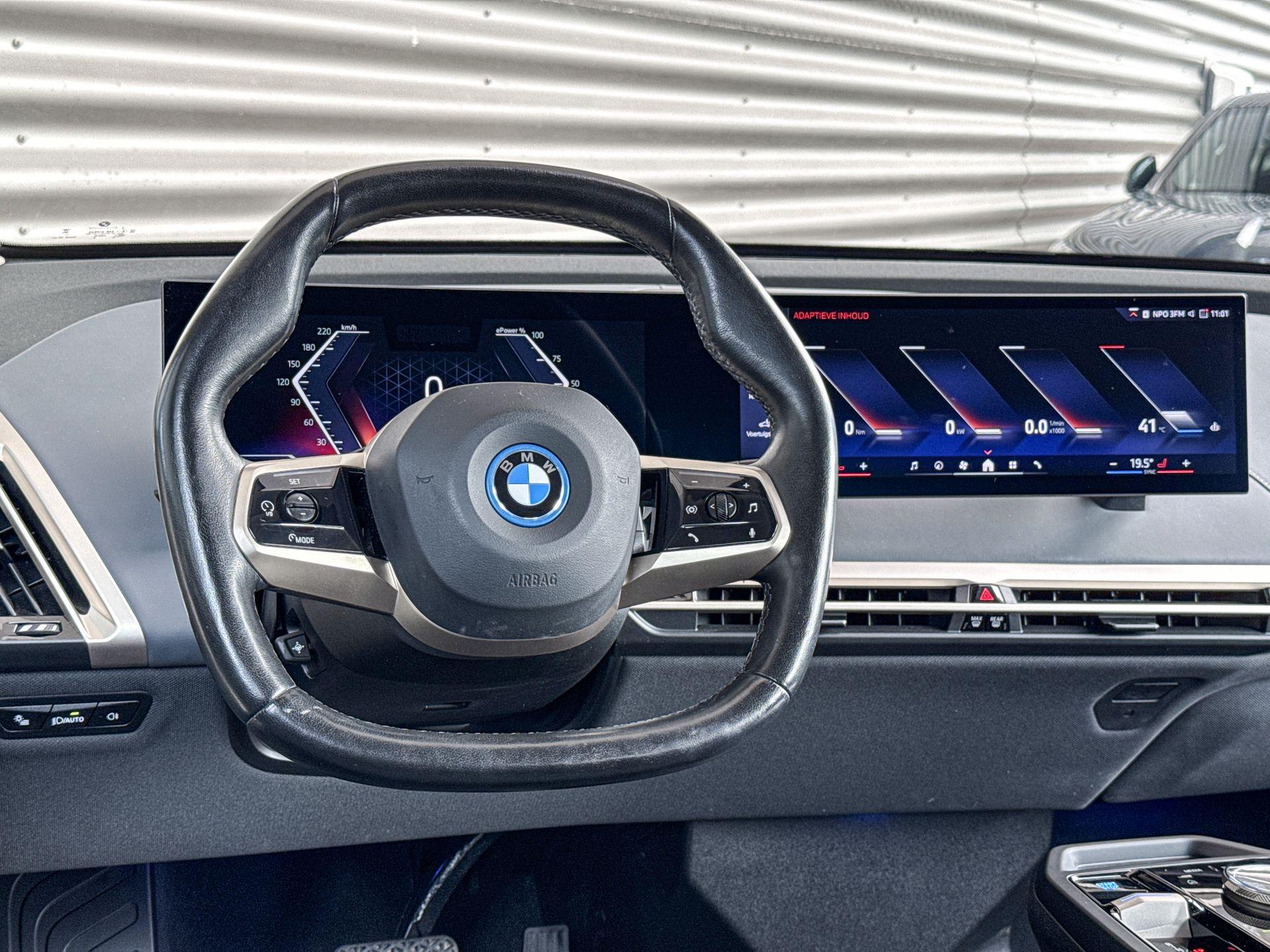 Foto van BMW Ix Xdrive50