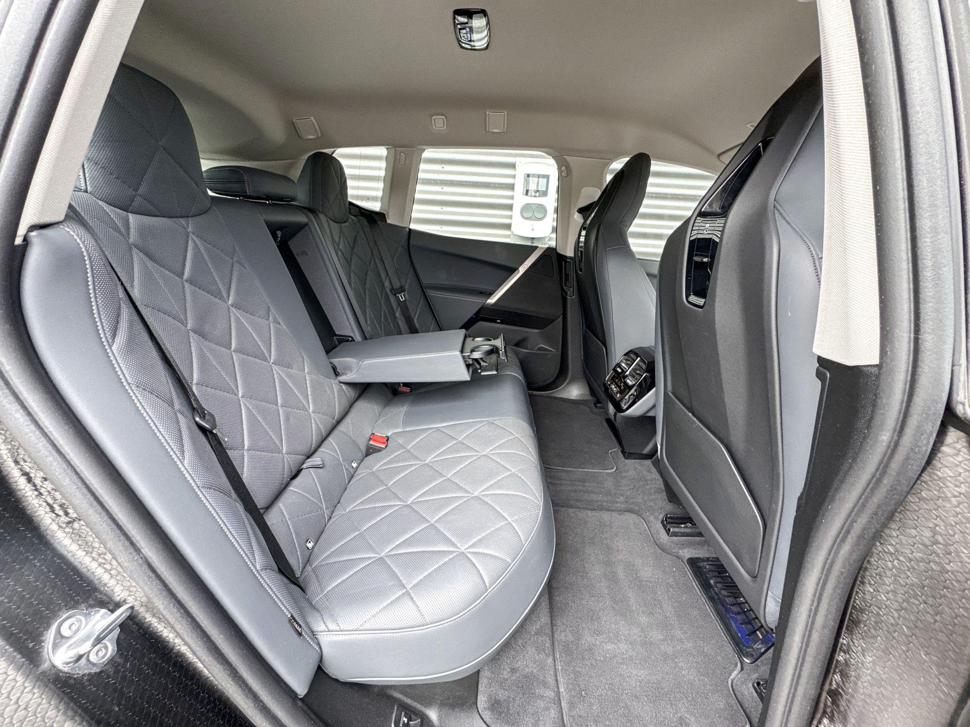 Foto van BMW Ix Xdrive50
