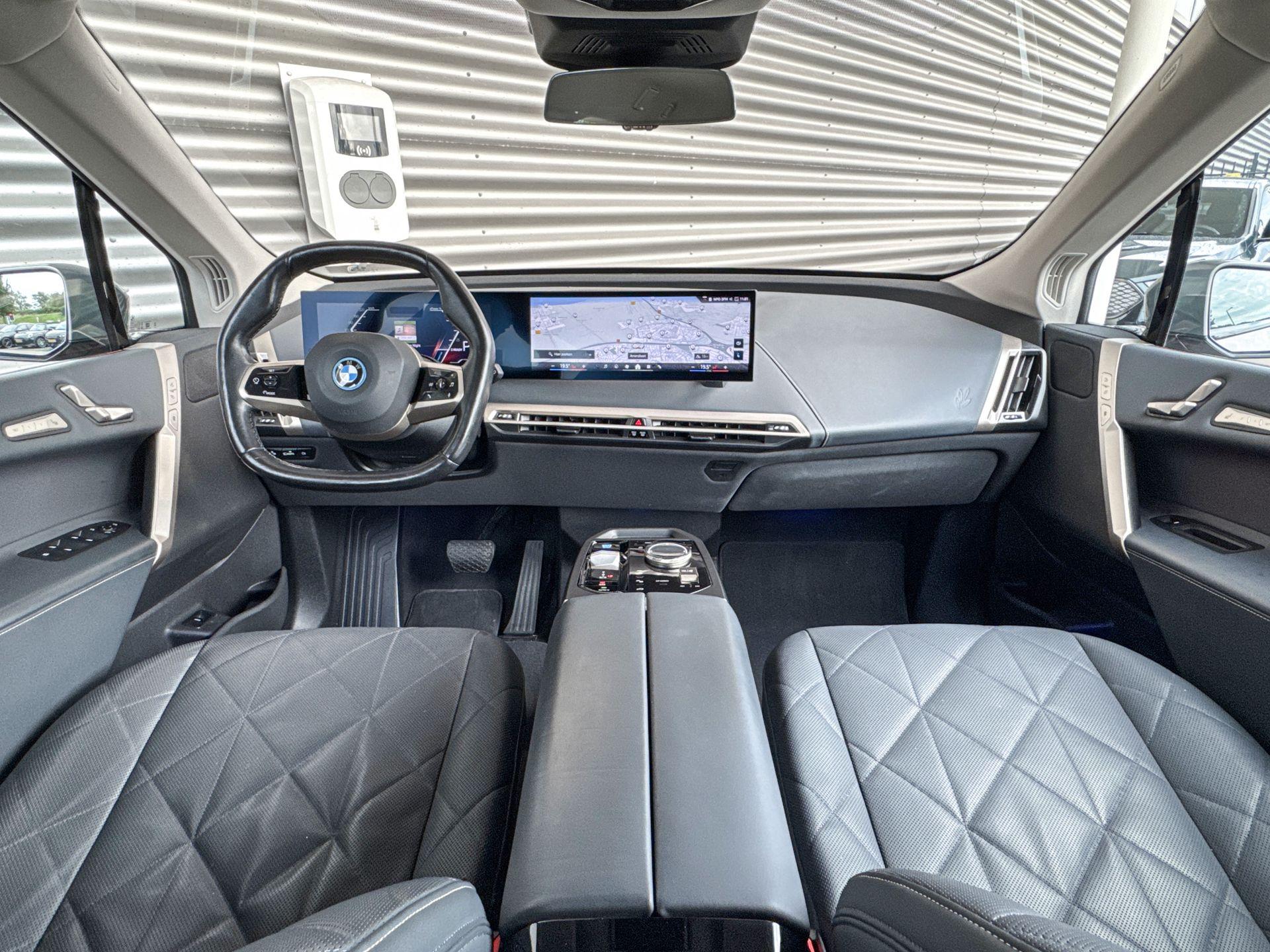 Foto van BMW Ix Xdrive50