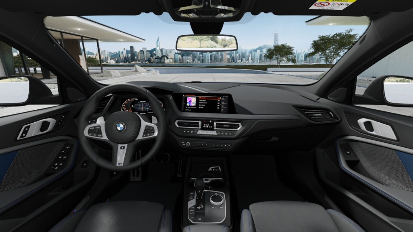 Foto van BMW M135i xDrive