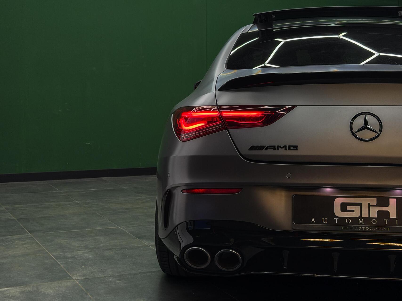 Foto van Mercedes-Benz AMG Cla 45 S