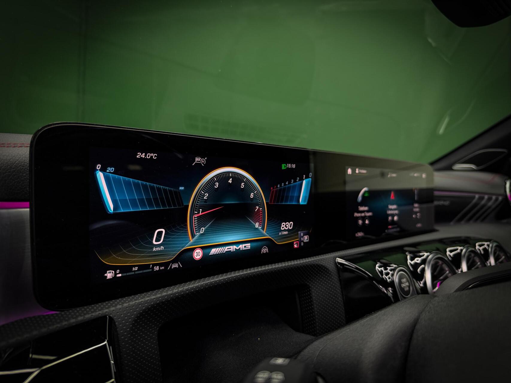 Foto van Mercedes-Benz AMG Cla 45 S