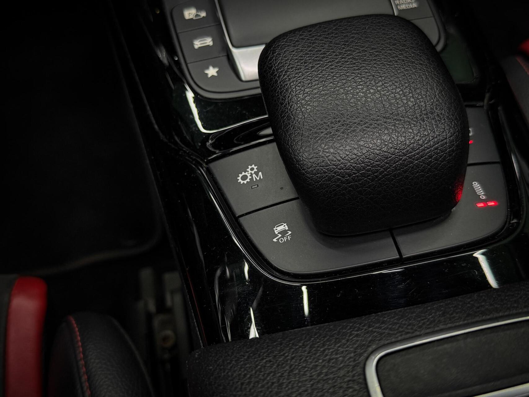 Foto van Mercedes-Benz AMG Cla 45 S