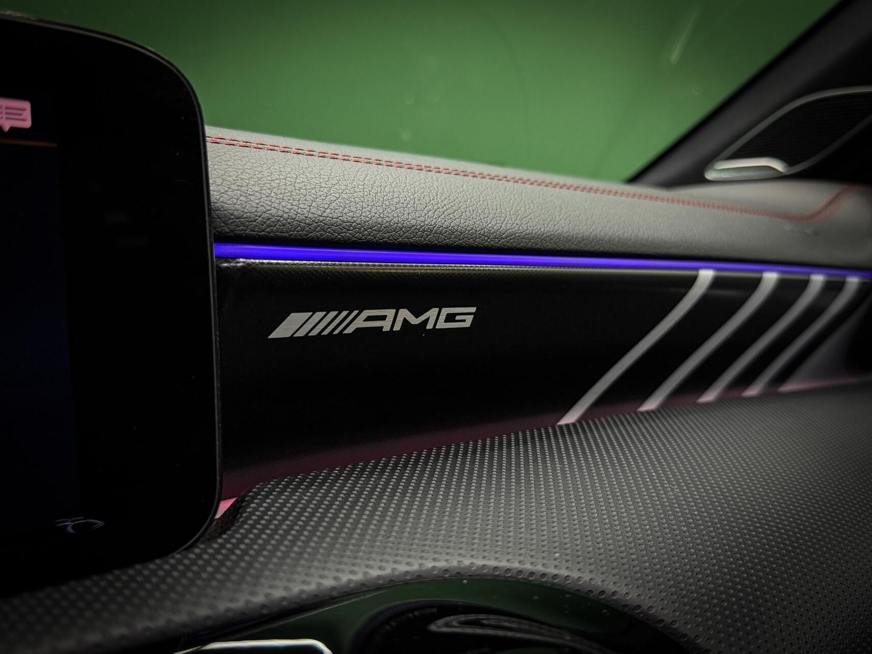 Foto van Mercedes-Benz AMG Cla 45 S