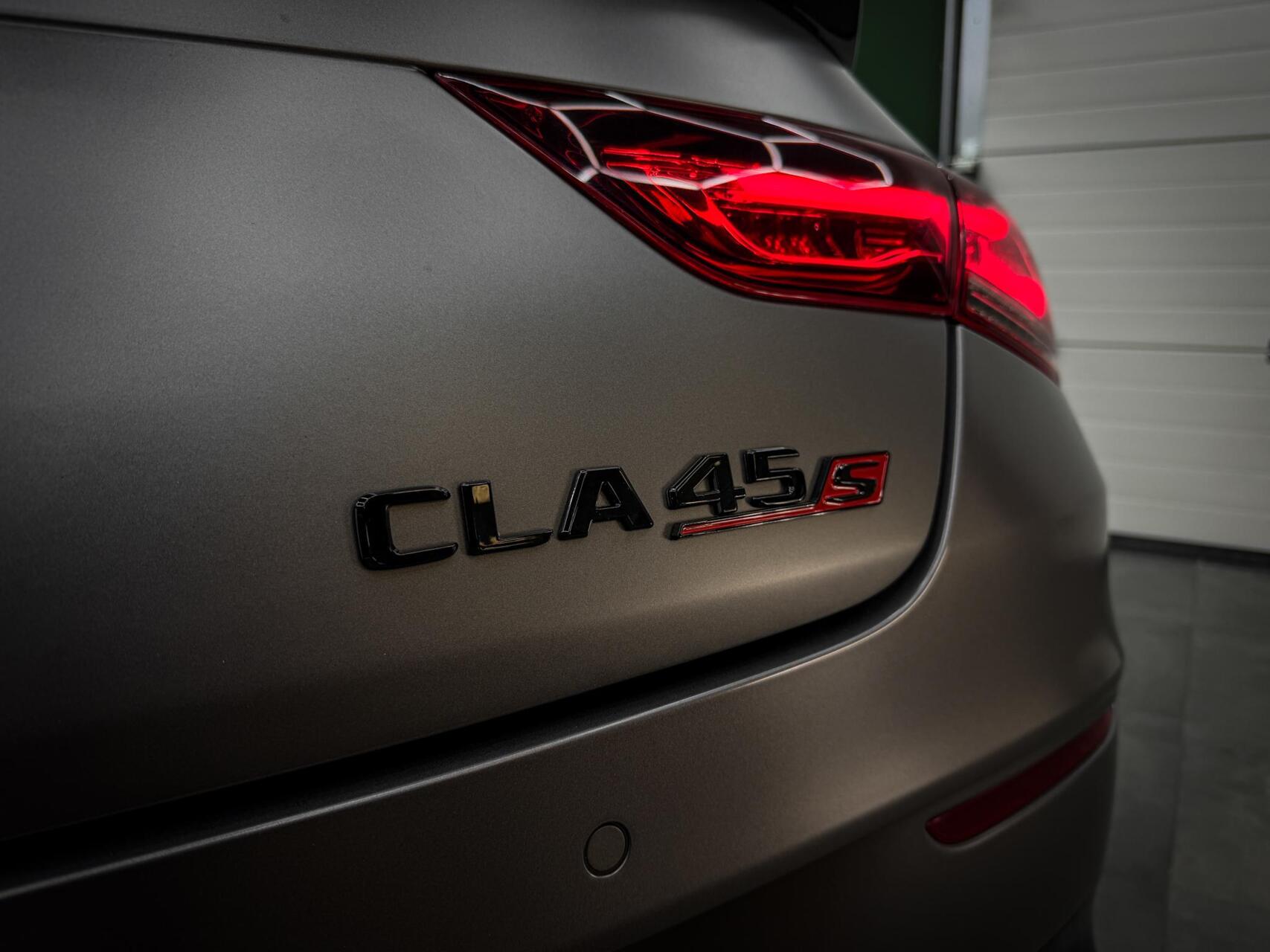 Foto van Mercedes-Benz AMG Cla 45 S