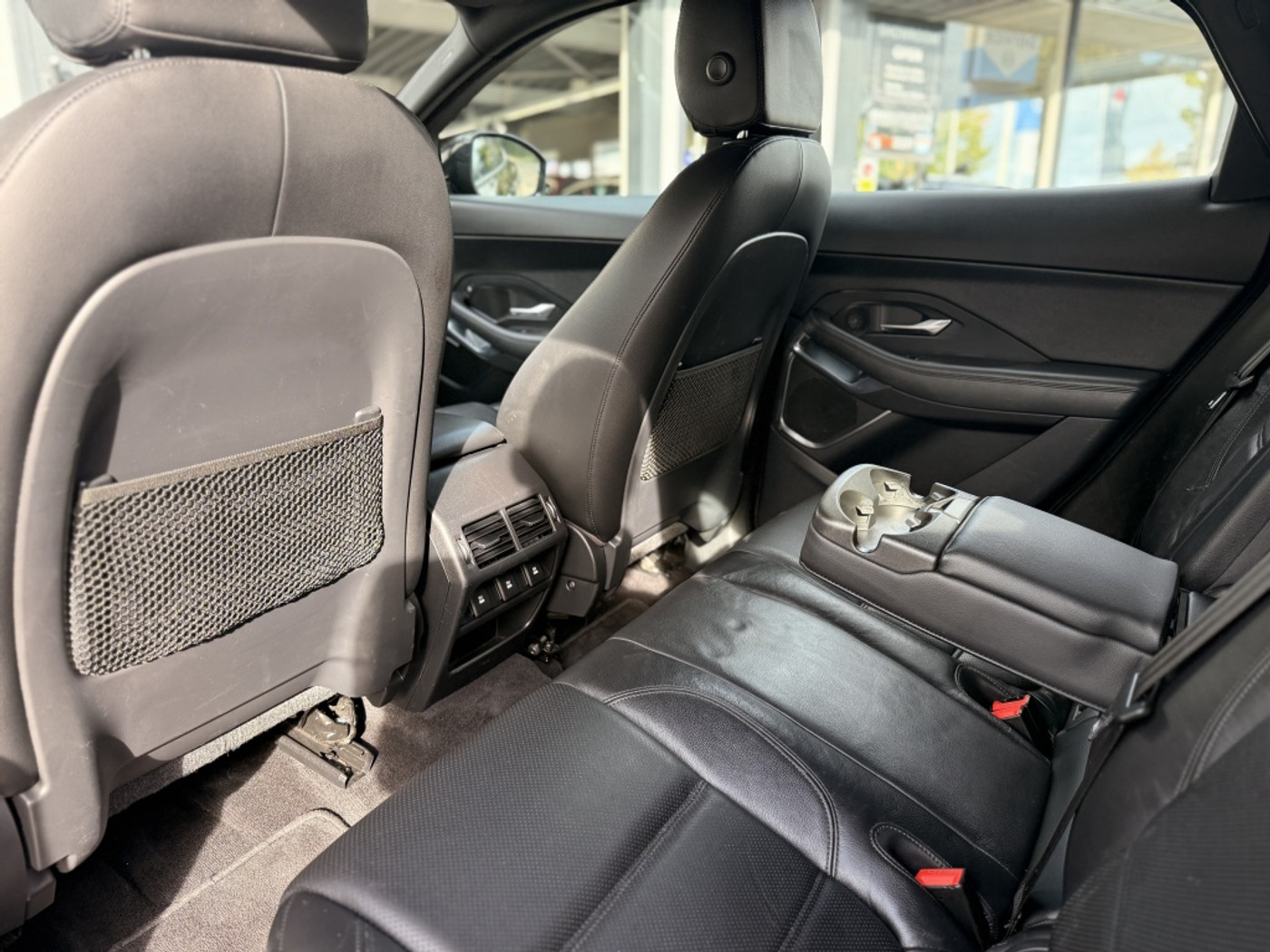 Foto van Jaguar E-pace