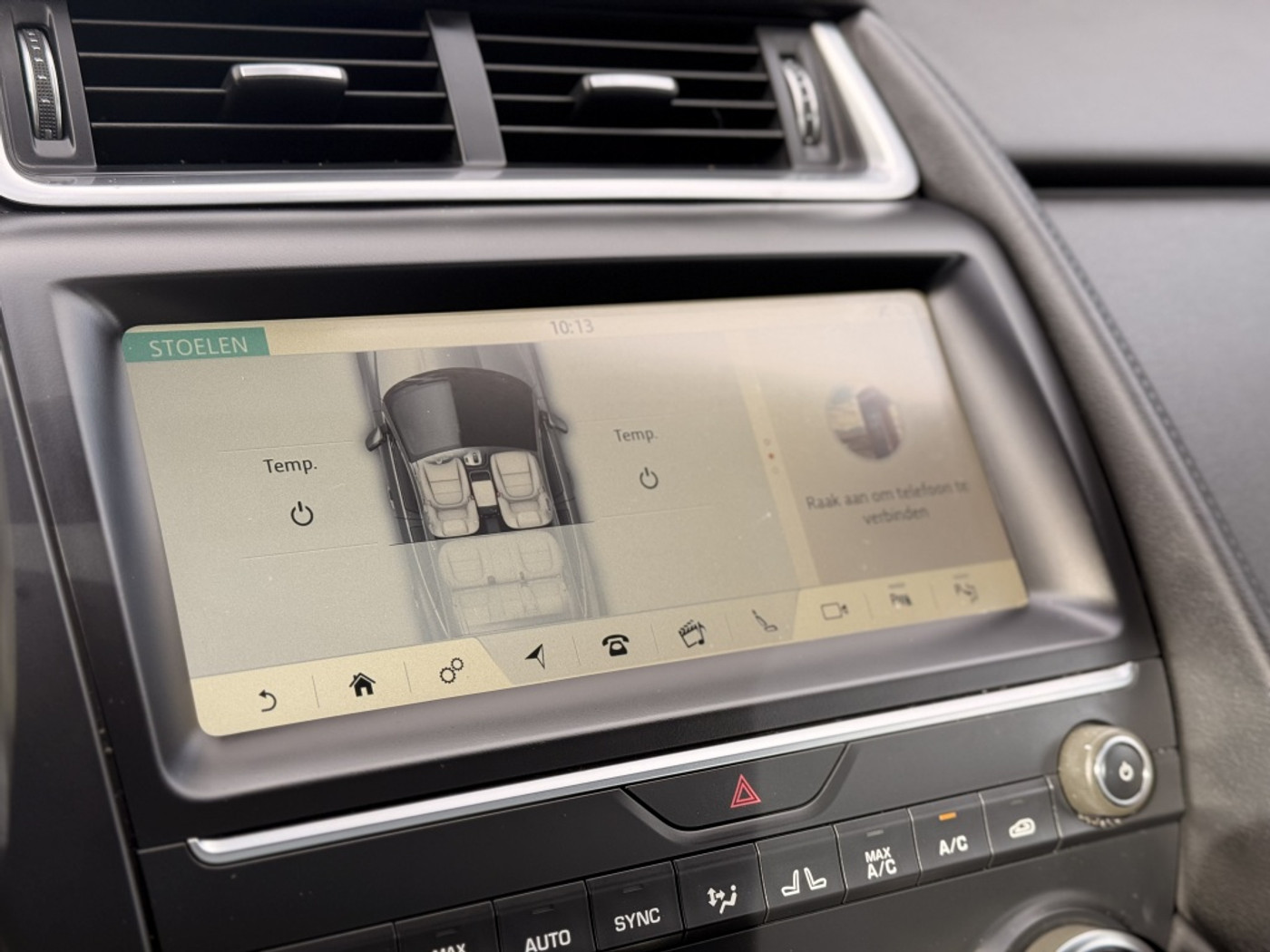Foto van Jaguar E-pace