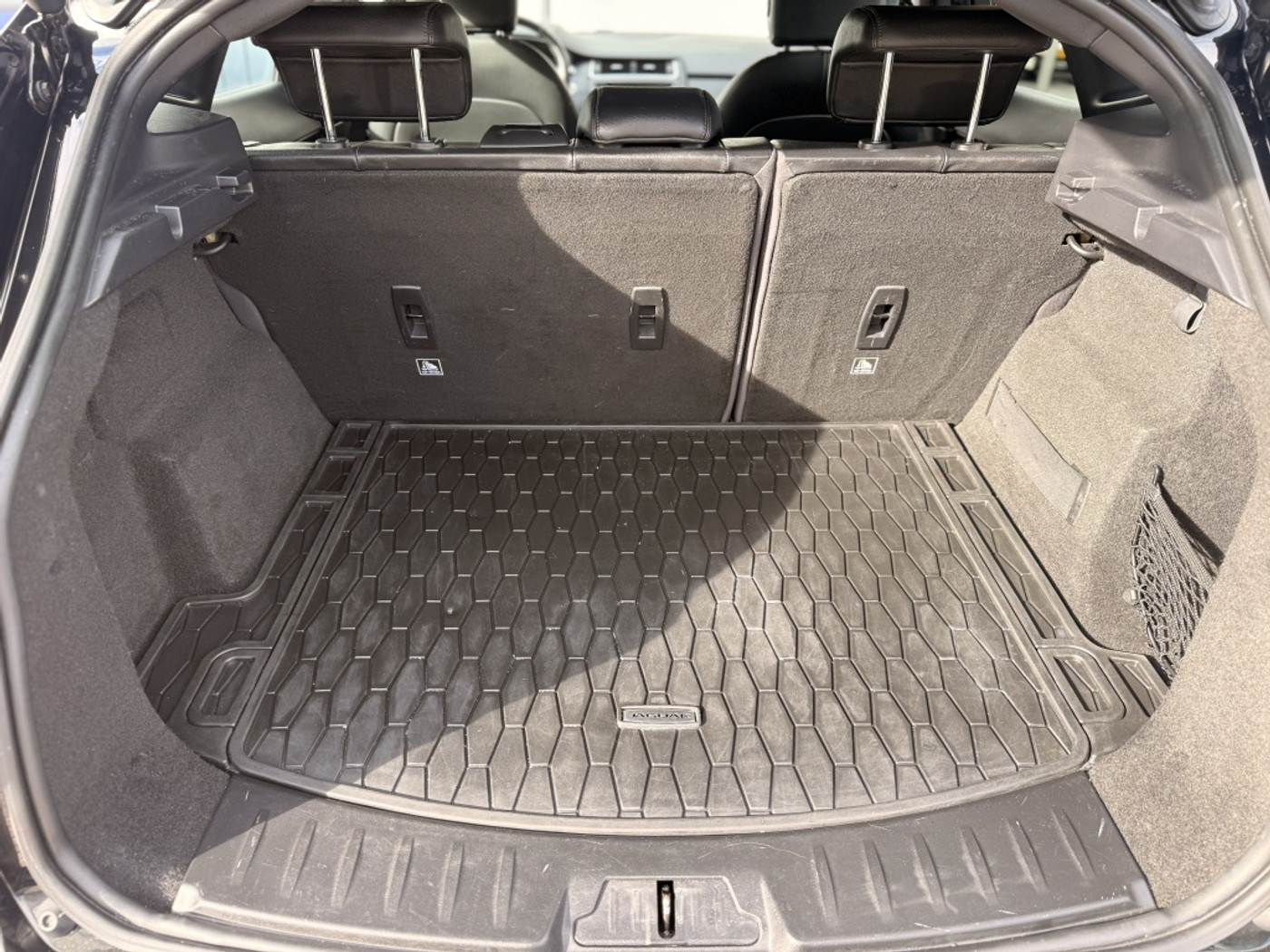 Foto van Jaguar E-pace