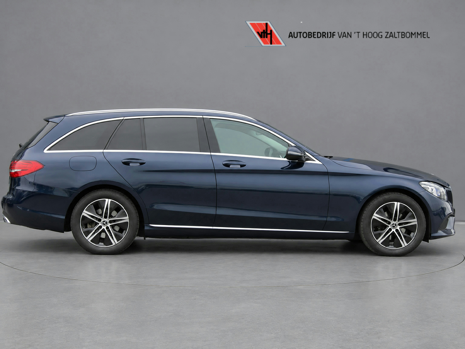 Mercedes-Benz C 180 D 180d Business Sol. Avantgarde <<FACELIFT>> DIGI-DASH SFEER CARPLAY CAMERA TREKHAAK MULTIBEAM 2018 - voorkant