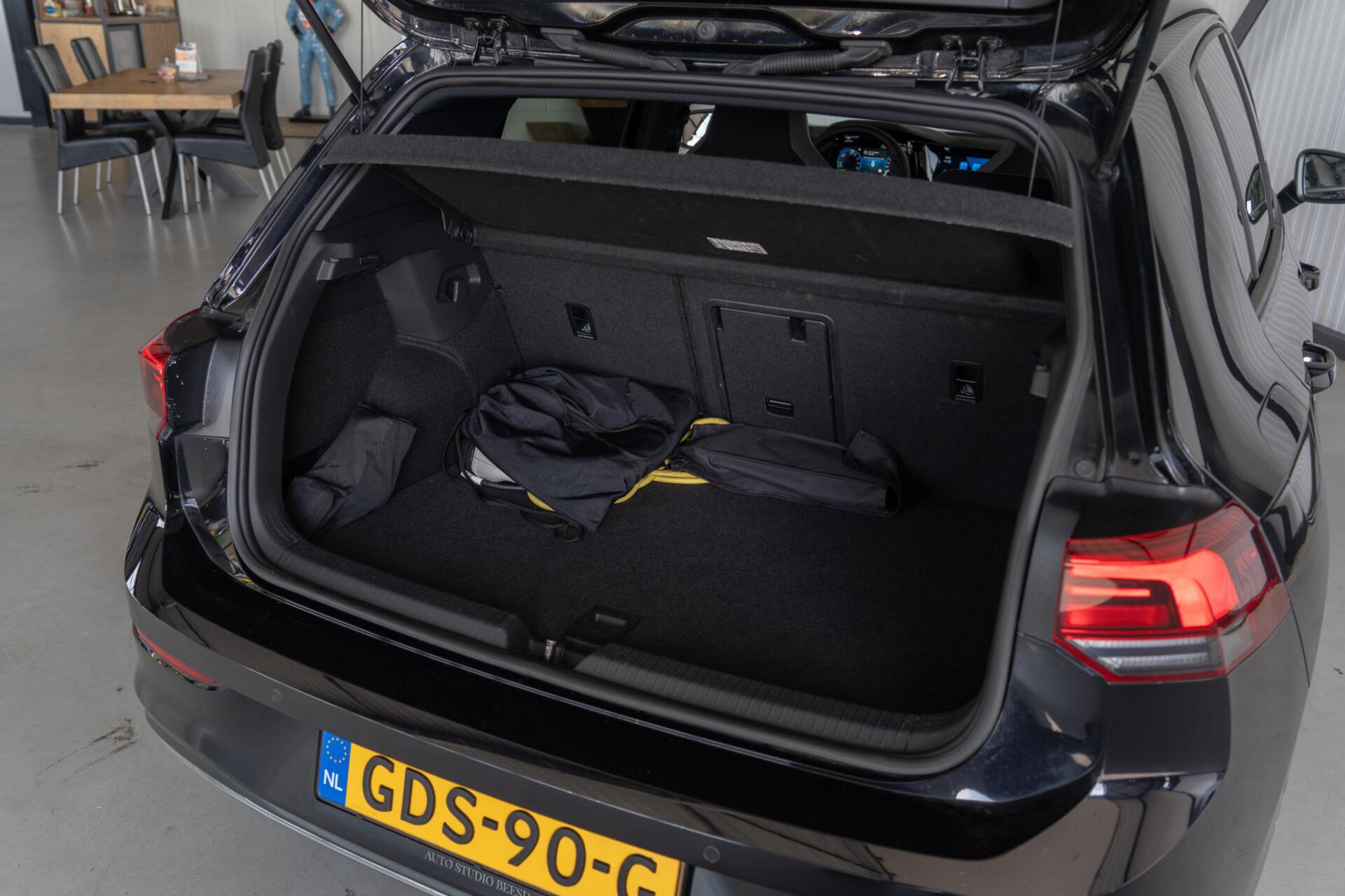 Foto van Volkswagen Golf GTE