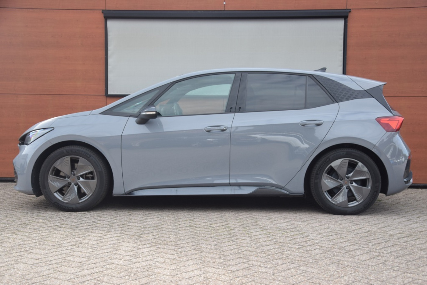 Foto van Cupra Born 150 KW 58/62 KWH