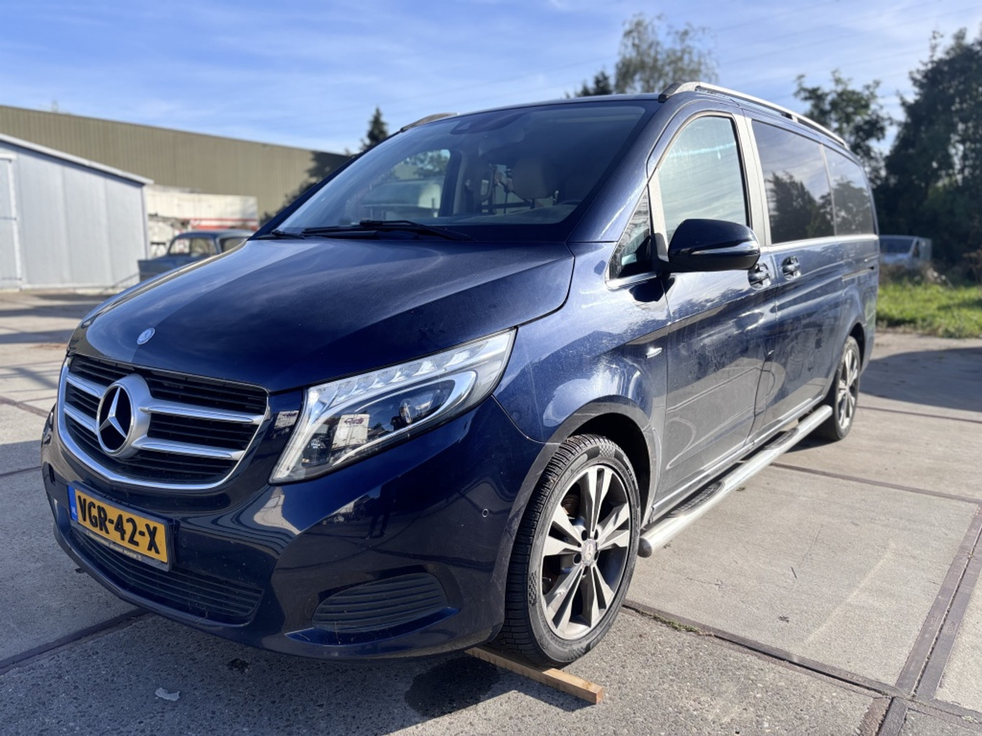 Mercedes-Benz V-klasse 220d Lang DC Av. MOTOR DEFECT!!! 2015 - voorkant