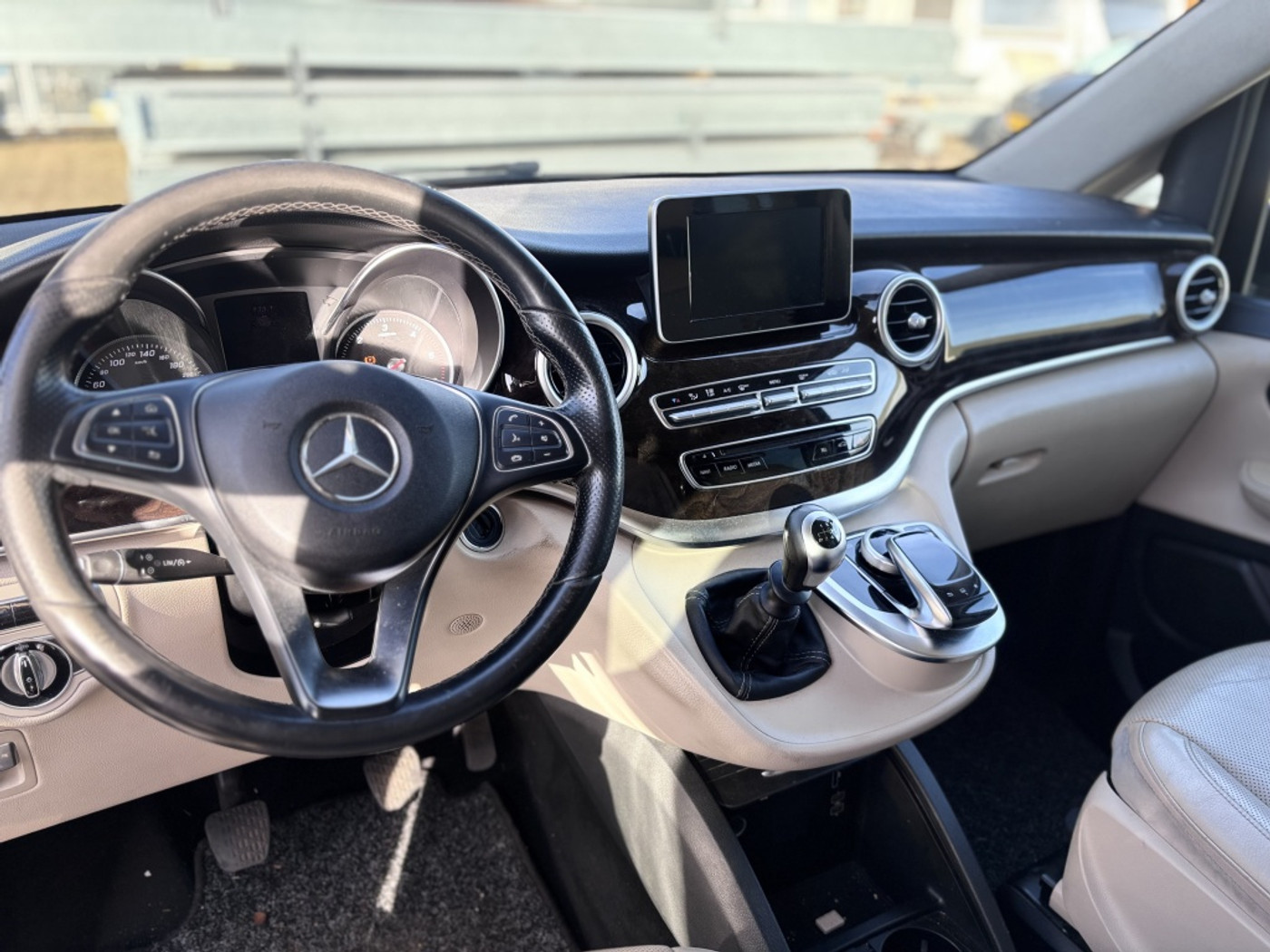 Foto van Mercedes-Benz V-klasse