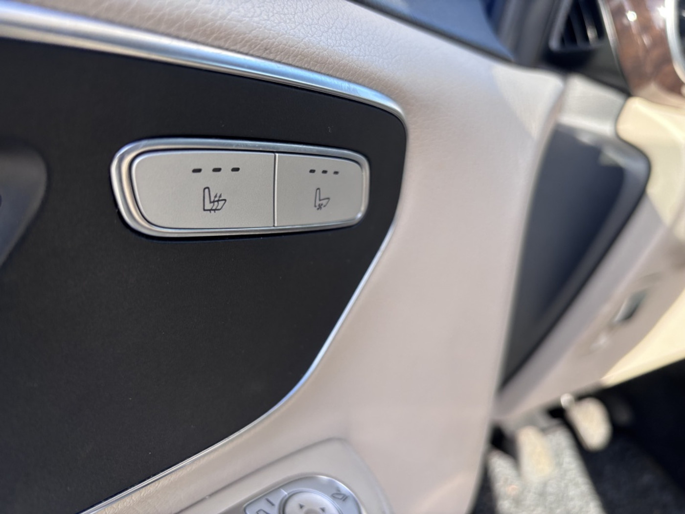 Foto van Mercedes-Benz V-klasse
