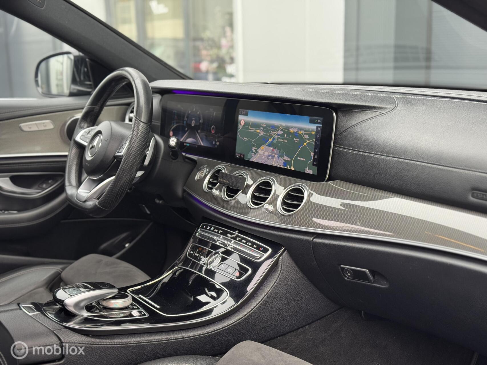 Foto van Mercedes-Benz E 220 D