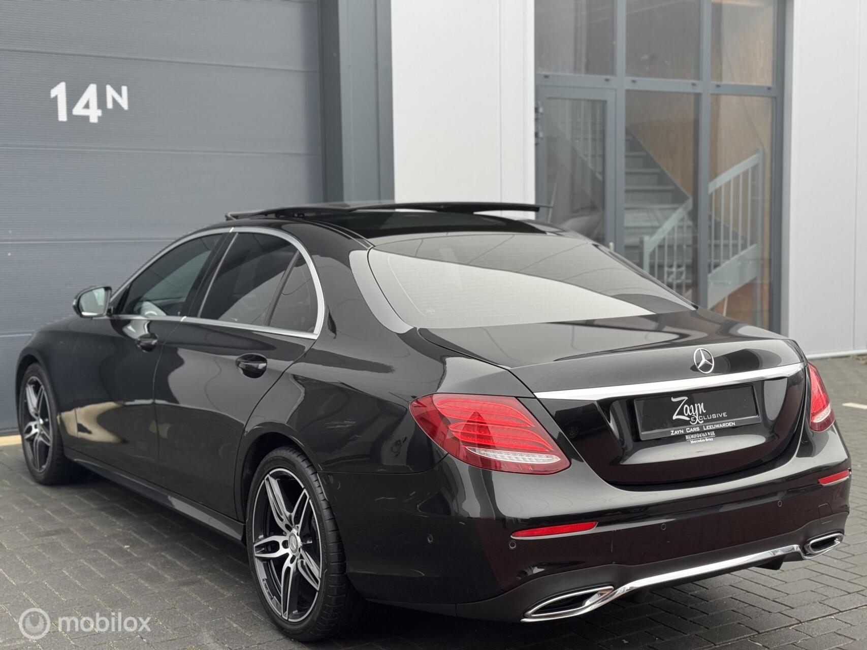 Foto van Mercedes-Benz E 220 D