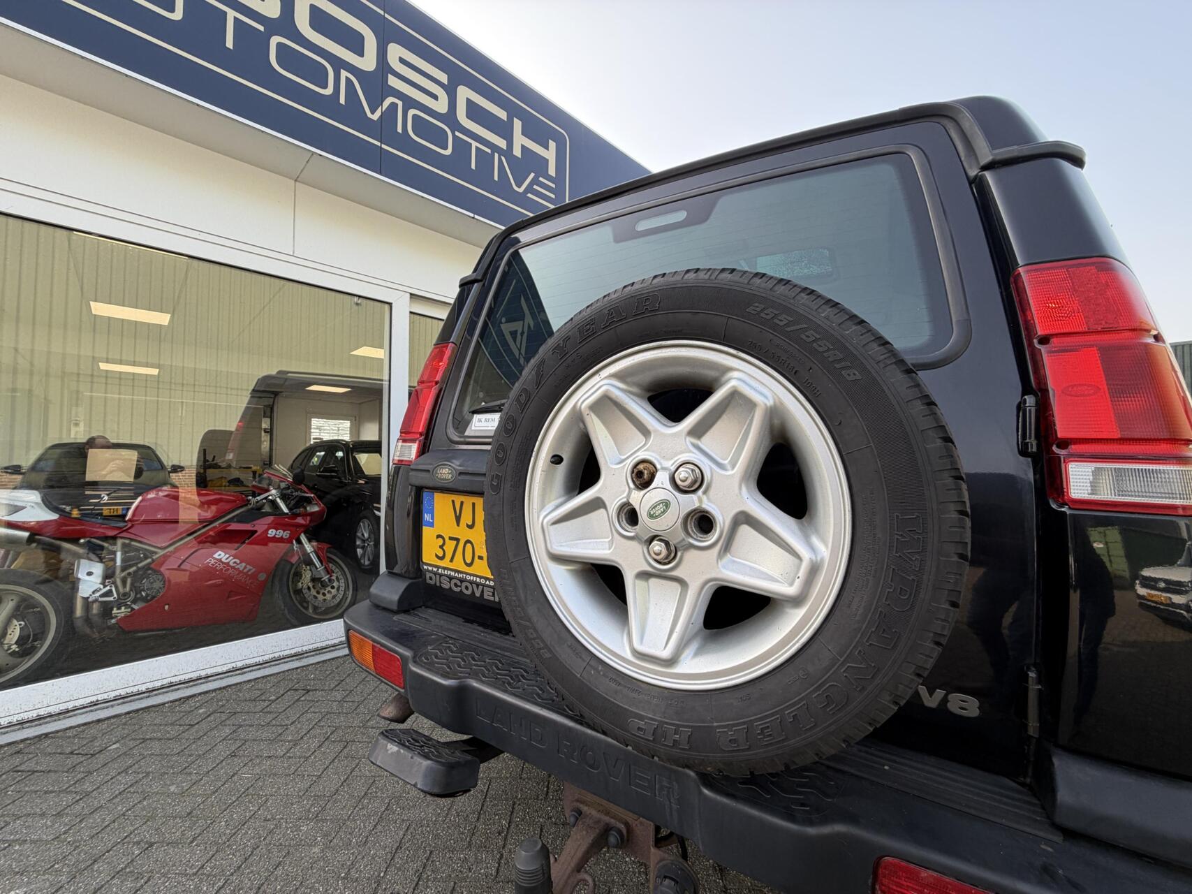 Foto van Land Rover Discovery Series Ii