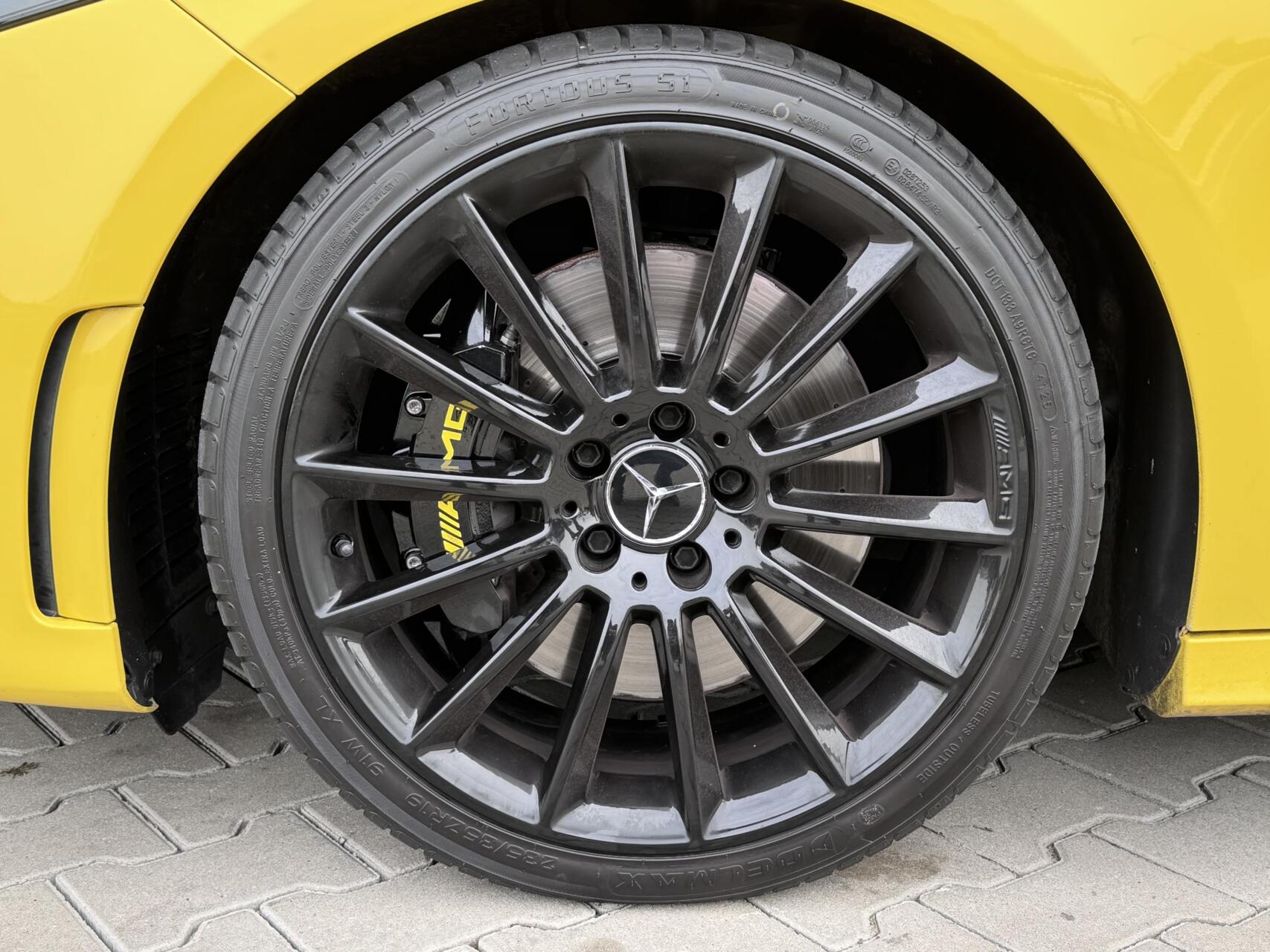 Foto van Mercedes-Benz AMG A 35