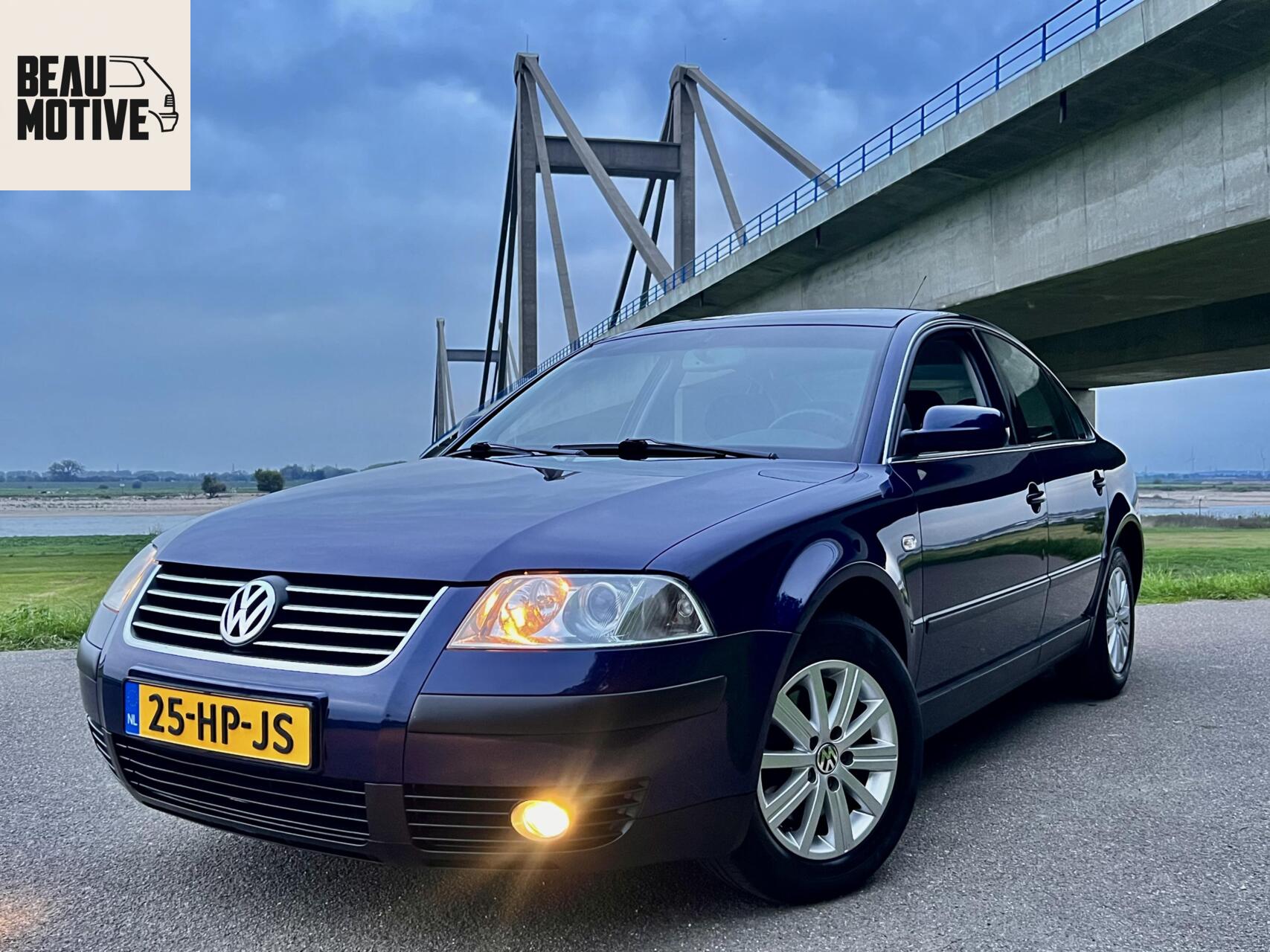 Volkswagen Passat 2.0 *YOUNGTIMER* Cruise, Clima, Bluetooth 2001 - voorkant