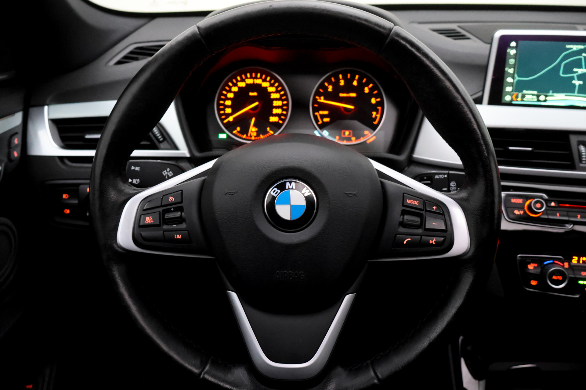 Foto van BMW X1