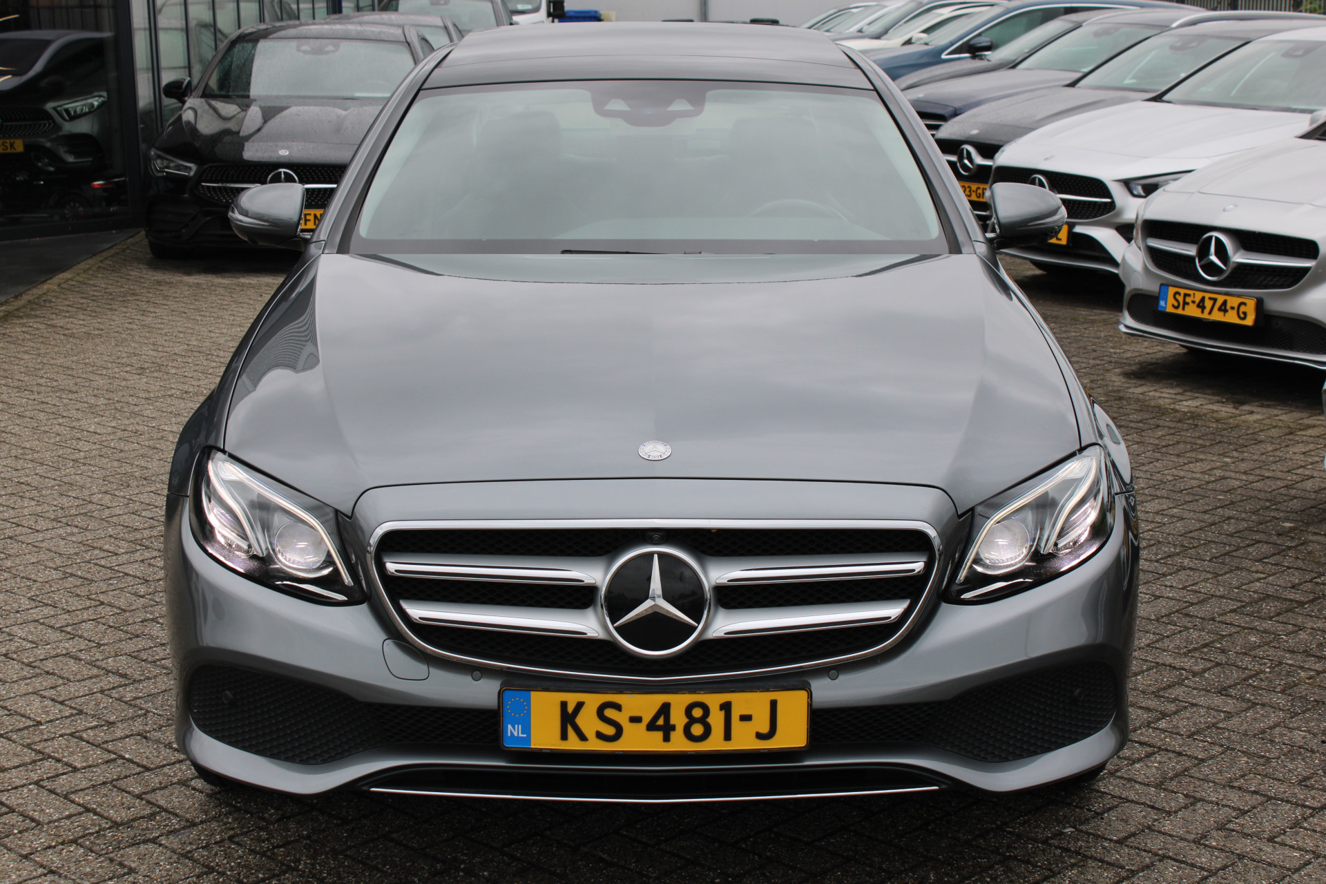 Foto van Mercedes-Benz E 350 E