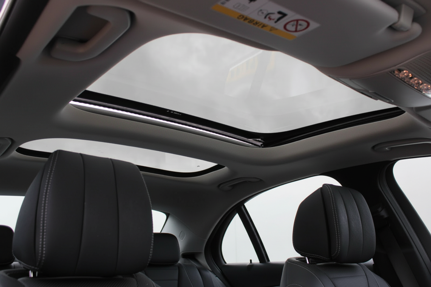 Foto van Mercedes-Benz E 350 E