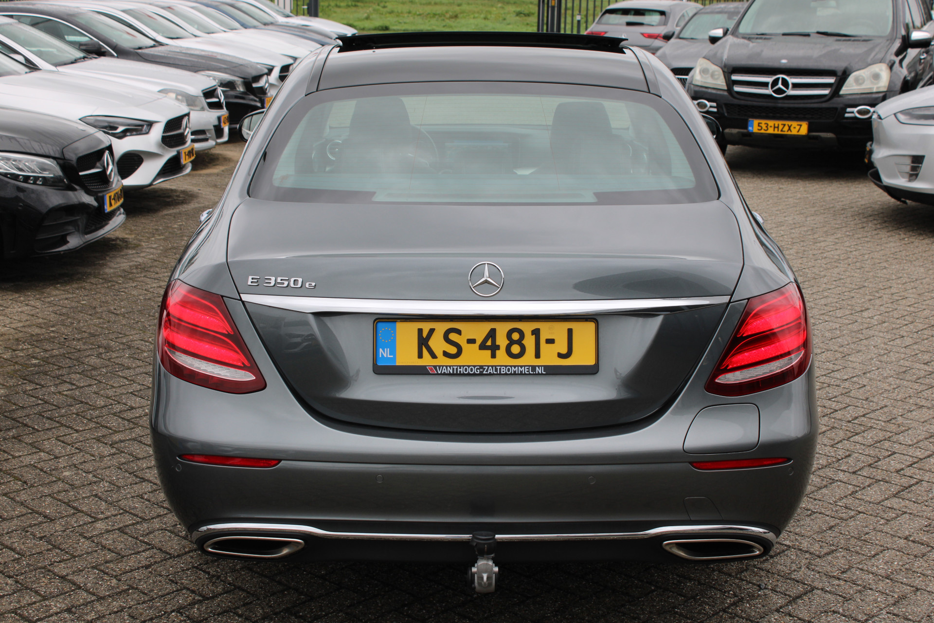 Foto van Mercedes-Benz E 350 E