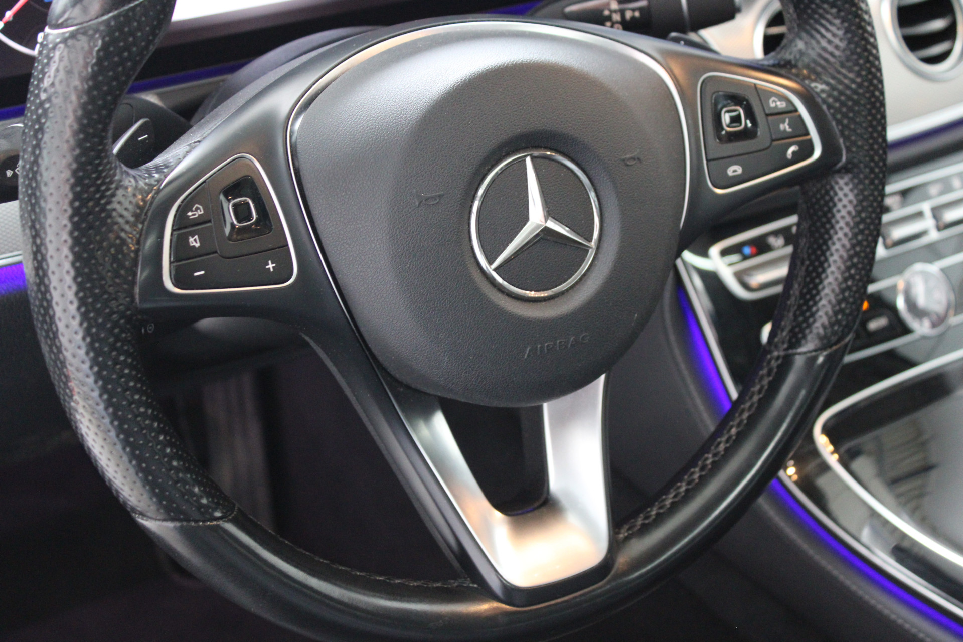 Foto van Mercedes-Benz E 350 E
